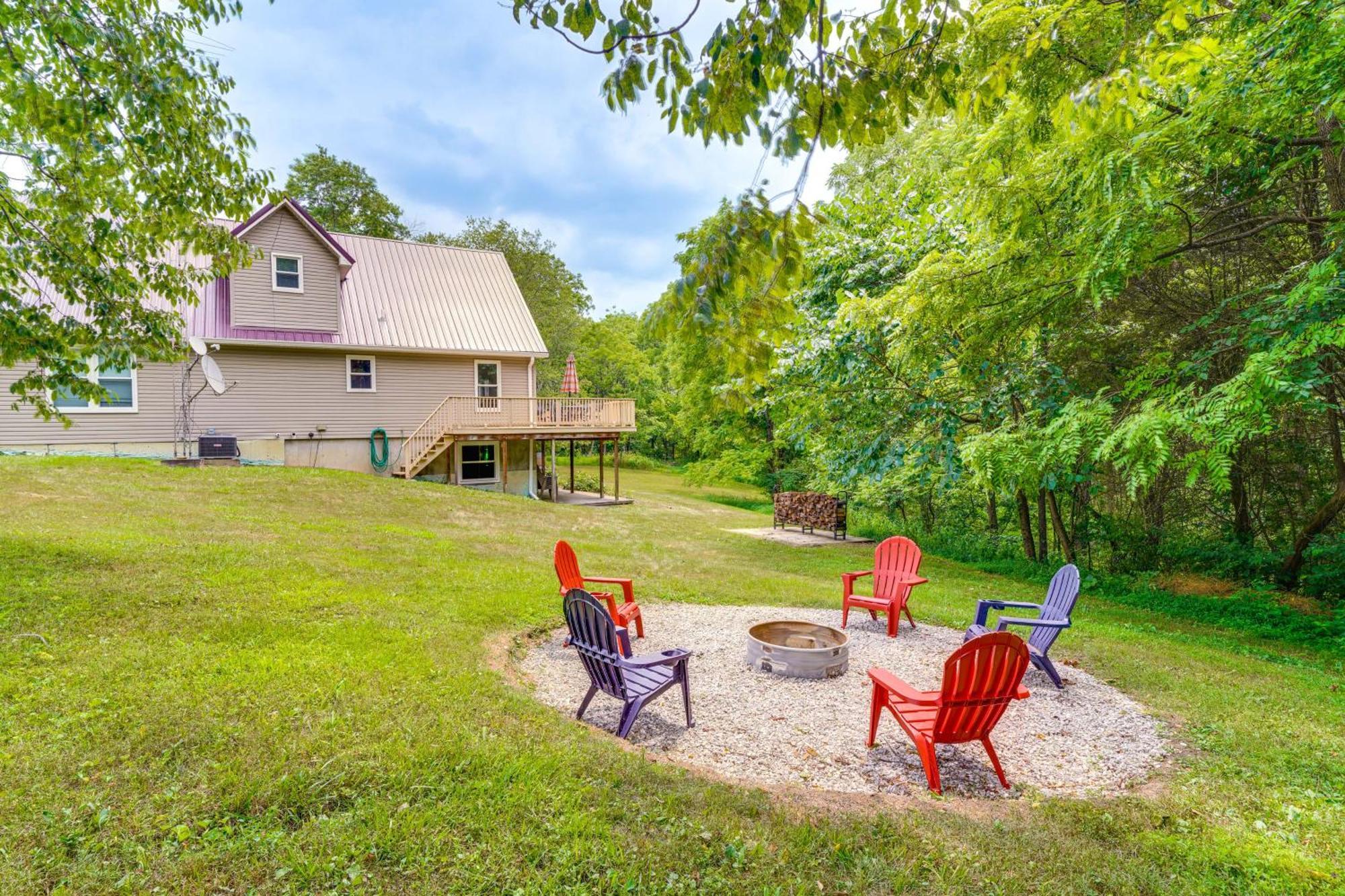 Modern Eckerty Home With Deck On Patoka Lake! Taswell Bagian luar foto